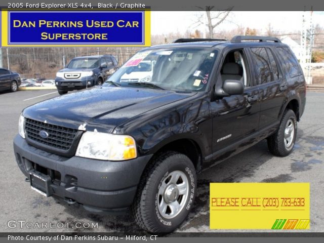 2005 Ford Explorer XLS 4x4 in Black