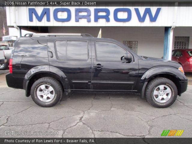 2006 Nissan Pathfinder S 4x4 in Super Black