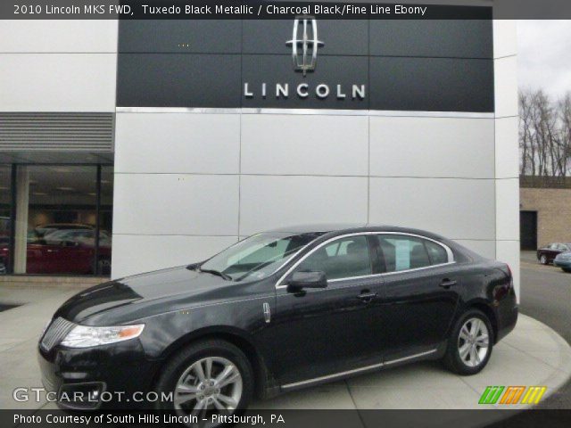 2010 Lincoln MKS FWD in Tuxedo Black Metallic