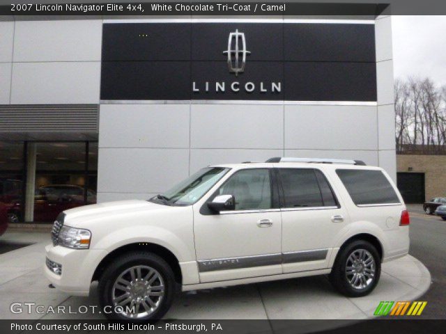 2007 Lincoln Navigator Elite 4x4 in White Chocolate Tri-Coat