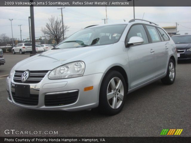 2009 Volkswagen Jetta S SportWagen in Reflex Silver Metallic