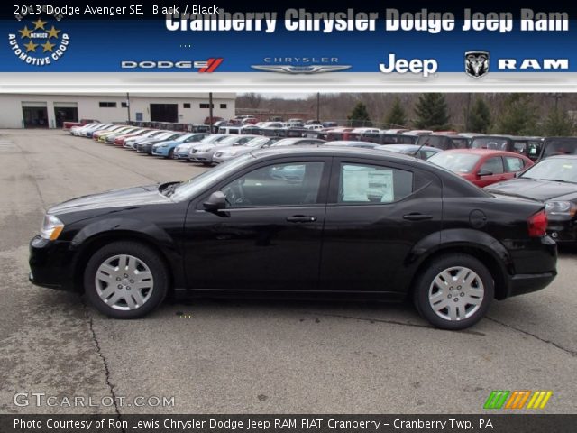 2013 Dodge Avenger SE in Black