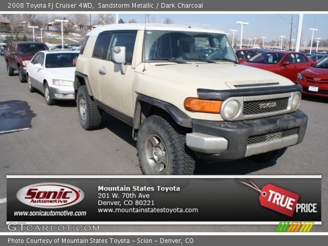 2008 Toyota FJ Cruiser 4WD in Sandstorm Metallic