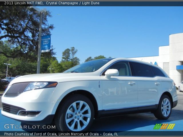 2013 Lincoln MKT FWD in Crystal Champagne