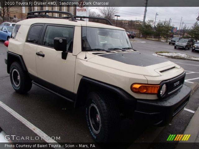 2010 Toyota FJ Cruiser 4WD in Sandstorm