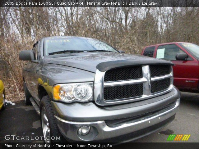 2005 Dodge Ram 1500 SLT Quad Cab 4x4 in Mineral Gray Metallic