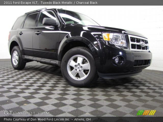 2011 Ford Escape XLT in Tuxedo Black Metallic