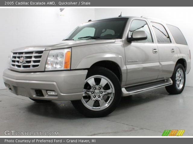 2005 Cadillac Escalade AWD in Quicksilver
