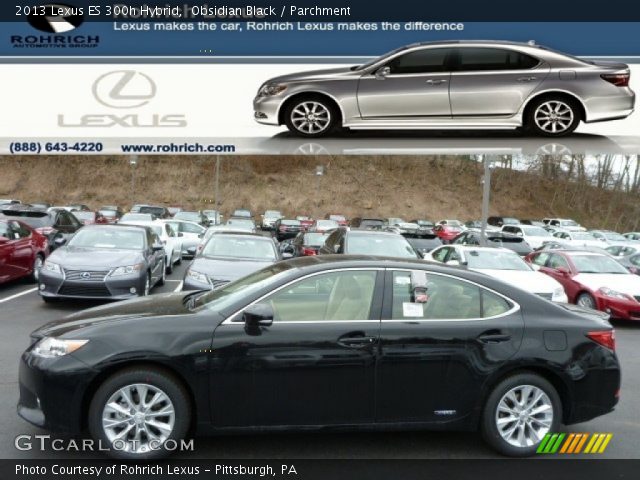 2013 Lexus ES 300h Hybrid in Obsidian Black