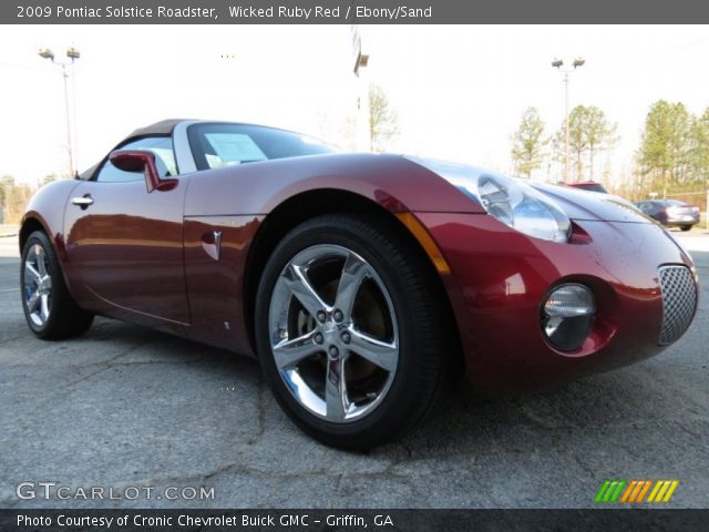 2009 Pontiac Solstice Roadster in Wicked Ruby Red
