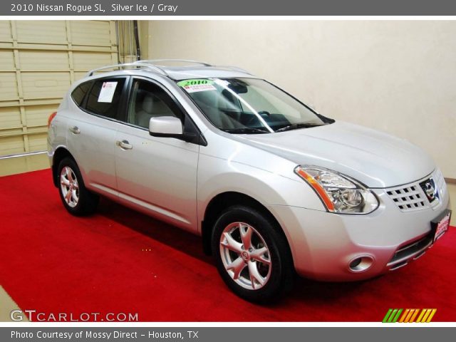 2010 Nissan Rogue SL in Silver Ice