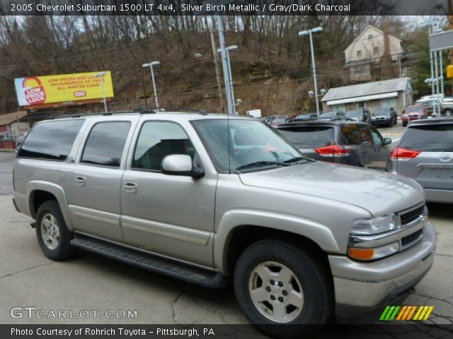 2005 Chevrolet Suburban 1500 LT 4x4 in Silver Birch Metallic