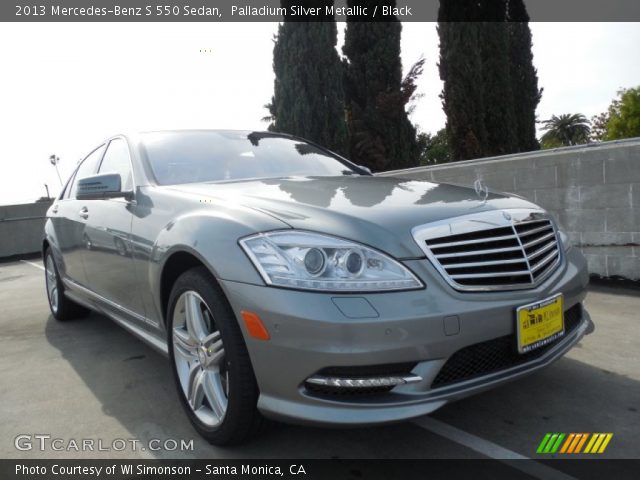 2013 Mercedes-Benz S 550 Sedan in Palladium Silver Metallic
