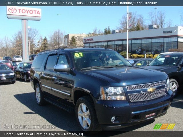 2007 Chevrolet Suburban 1500 LTZ 4x4 in Dark Blue Metallic