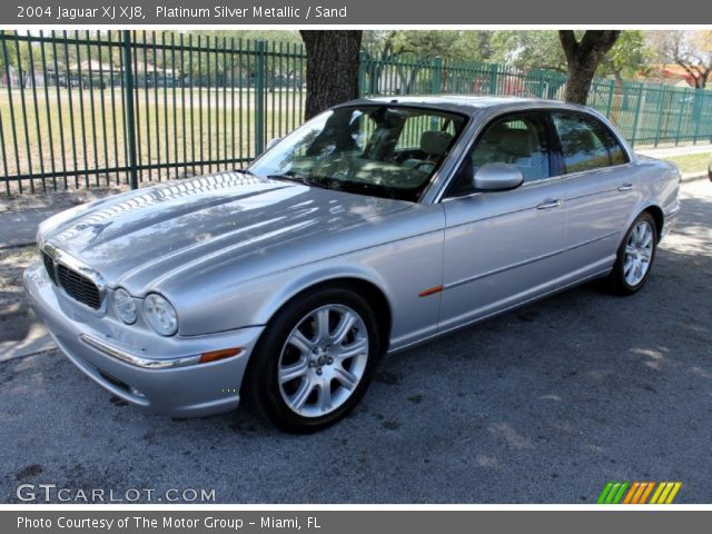 2004 Jaguar XJ XJ8 in Platinum Silver Metallic