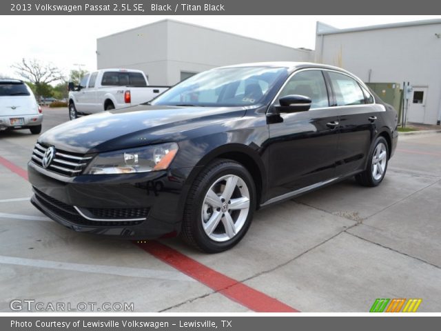 2013 Volkswagen Passat 2.5L SE in Black