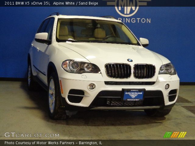 2011 BMW X5 xDrive 35i in Alpine White