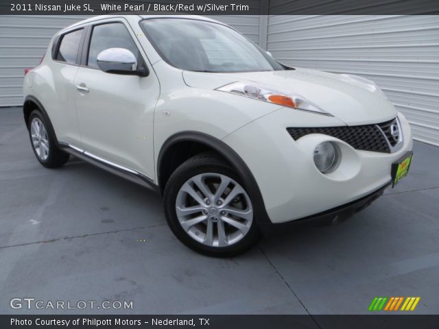 2011 Nissan Juke SL in White Pearl
