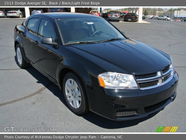 2013 Dodge Avenger SE in Black