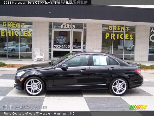 2011 Mercedes-Benz C 300 Sport in Black