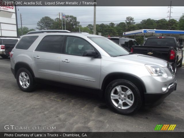 2007 GMC Acadia SLE in Liquid Silver Metallic