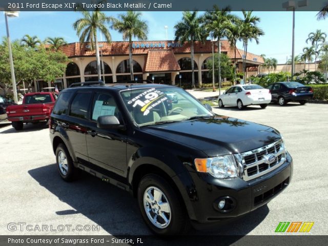 2011 Ford Escape XLT in Tuxedo Black Metallic