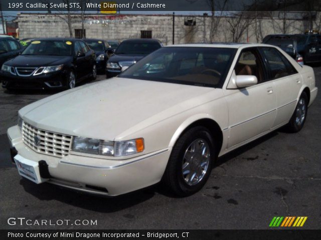 1995 Cadillac Seville STS in White Diamond
