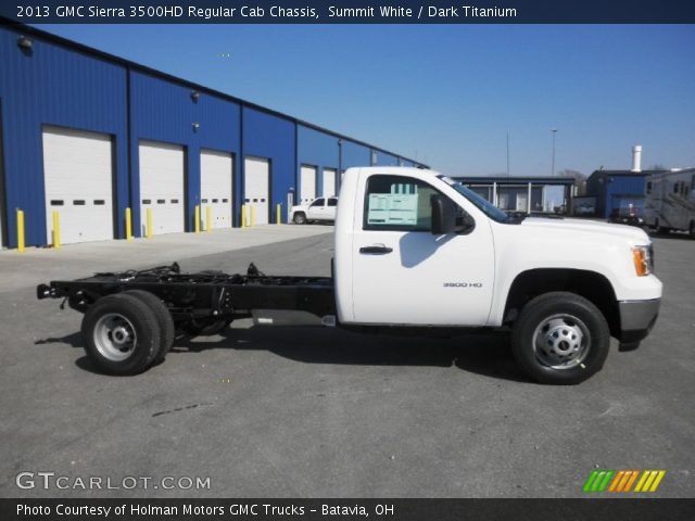 2013 GMC Sierra 3500HD Regular Cab Chassis in Summit White