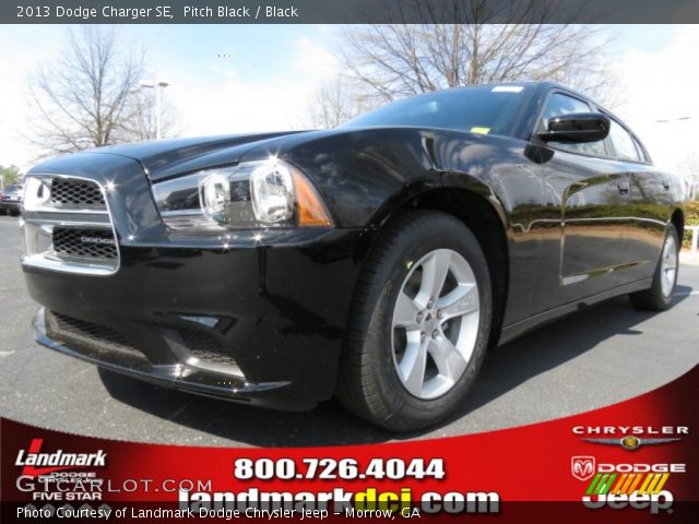 2013 Dodge Charger SE in Pitch Black