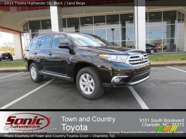 2013 Toyota Highlander SE in Black