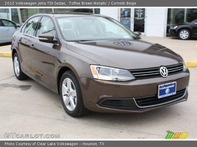 2013 Volkswagen Jetta TDI Sedan in Toffee Brown Metallic