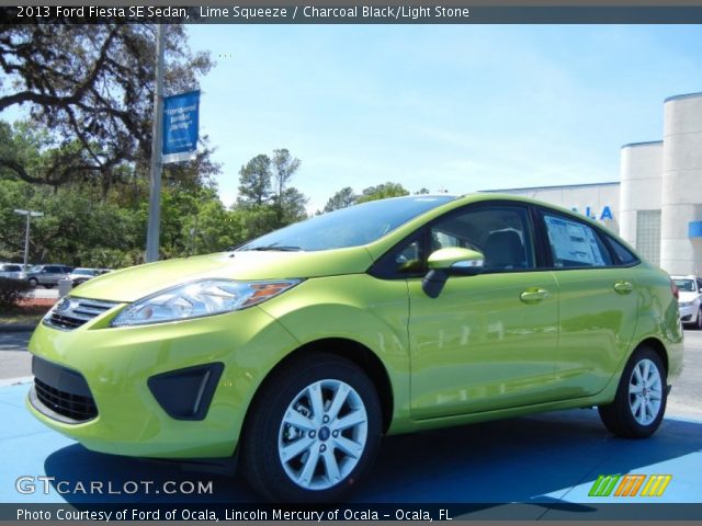 2013 Ford Fiesta SE Sedan in Lime Squeeze