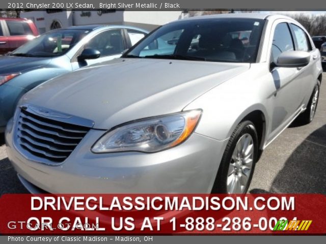 2012 Chrysler 200 LX Sedan in Bright Silver Metallic