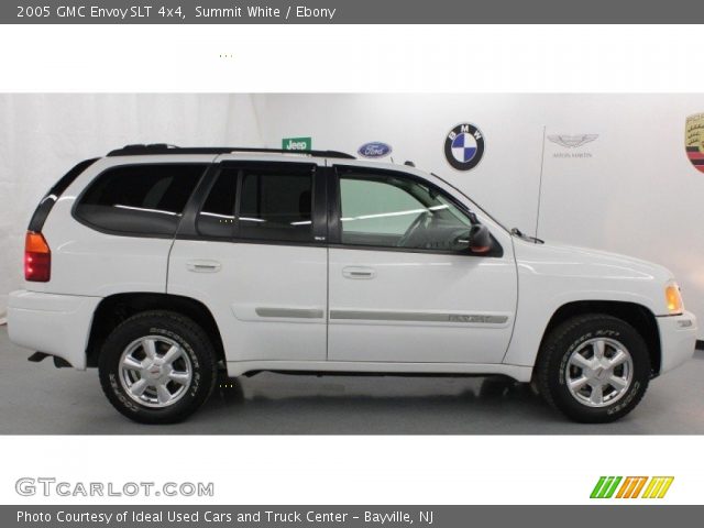 2005 GMC Envoy SLT 4x4 in Summit White