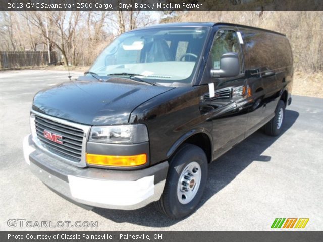 2013 GMC Savana Van 2500 Cargo in Onyx Black