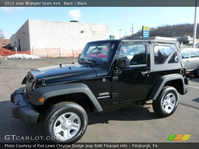 2013 Jeep Wrangler Sport 4x4 in Black