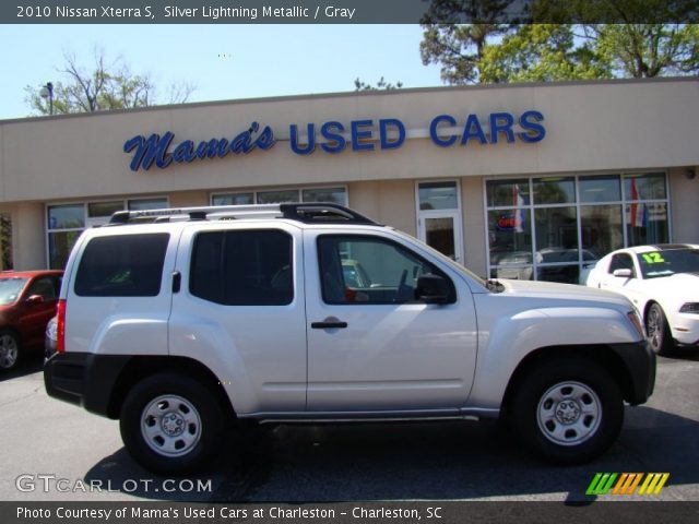2010 Nissan Xterra S in Silver Lightning Metallic
