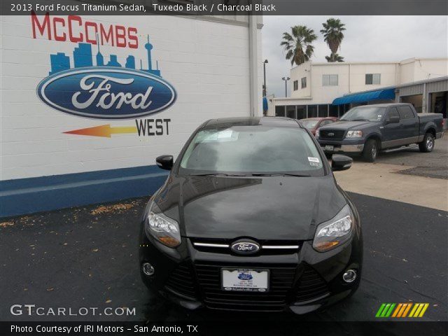 2013 Ford Focus Titanium Sedan in Tuxedo Black