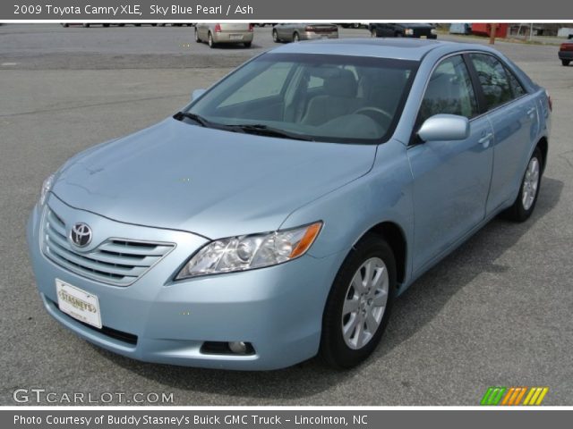 2009 Toyota Camry XLE in Sky Blue Pearl