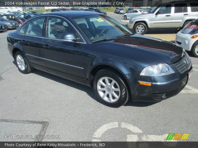2004 Volkswagen Passat GLS Sedan in Blue Graphite Metallic