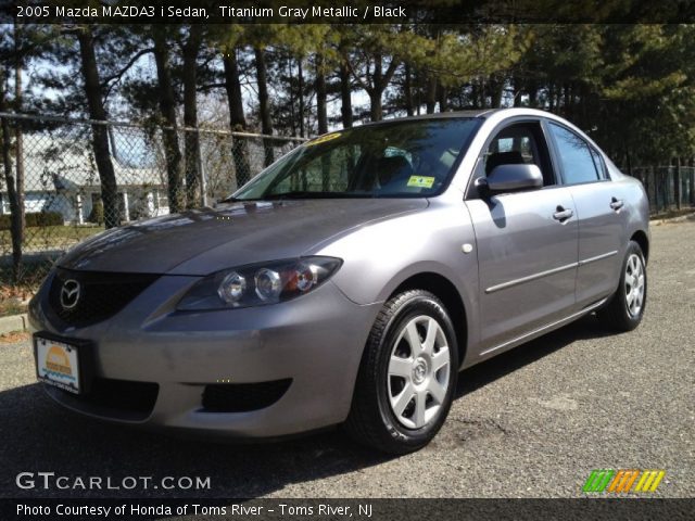 2005 Mazda MAZDA3 i Sedan in Titanium Gray Metallic