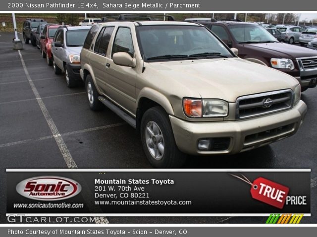 2000 Nissan Pathfinder LE 4x4 in Sahara Beige Metallic