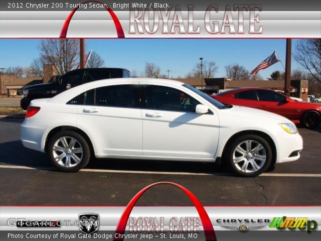 2012 Chrysler 200 Touring Sedan in Bright White
