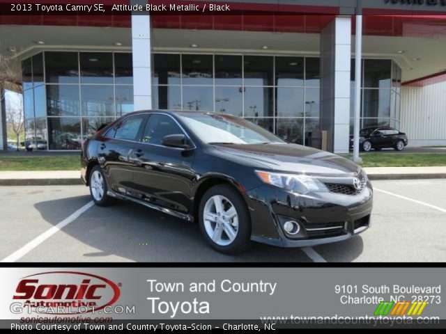 2013 Toyota Camry SE in Attitude Black Metallic