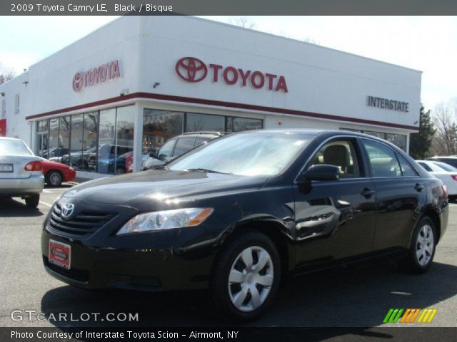 2009 Toyota Camry LE in Black