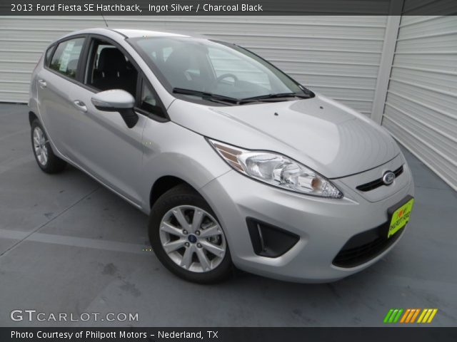 2013 Ford Fiesta SE Hatchback in Ingot Silver