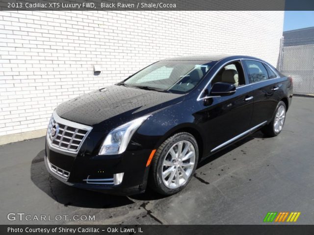 2013 Cadillac XTS Luxury FWD in Black Raven
