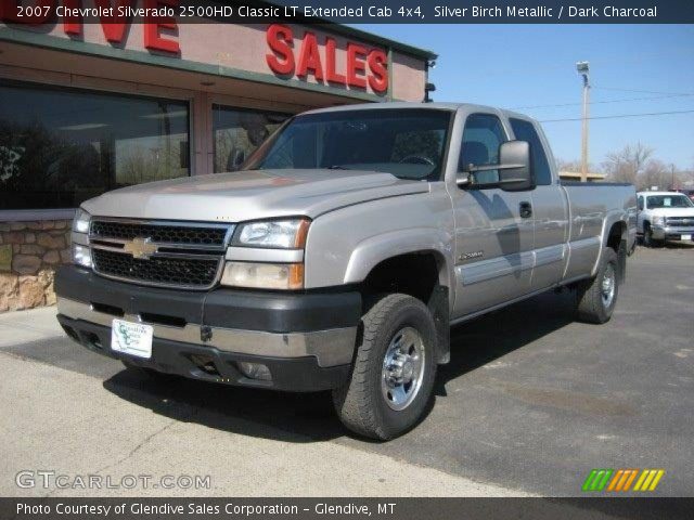 2007 Chevrolet Silverado 2500HD Classic LT Extended Cab 4x4 in Silver Birch Metallic