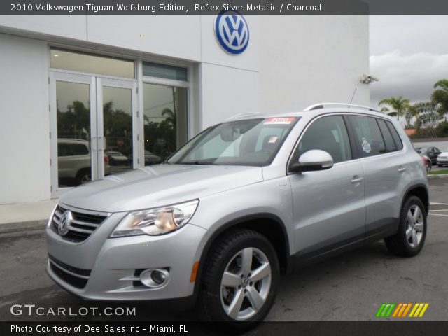 2010 Volkswagen Tiguan Wolfsburg Edition in Reflex Silver Metallic