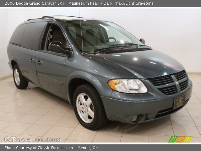 2006 Dodge Grand Caravan SXT in Magnesium Pearl